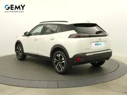 Photo 45 Peugeot 2008  PureTech 100 S&S BVM6