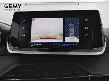 Photo 75 Peugeot 2008  PureTech 100 S&S BVM6