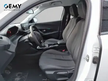 Photo 8 Peugeot 2008  PureTech 100 S&S BVM6