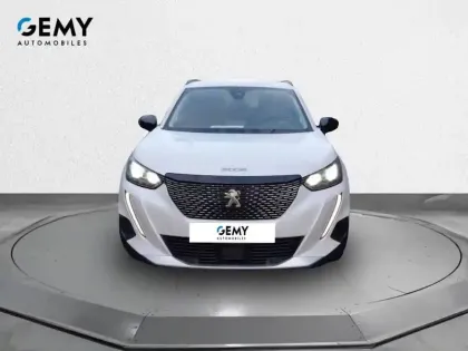 Photo 1 Peugeot 2008  PureTech 100 S&S BVM6