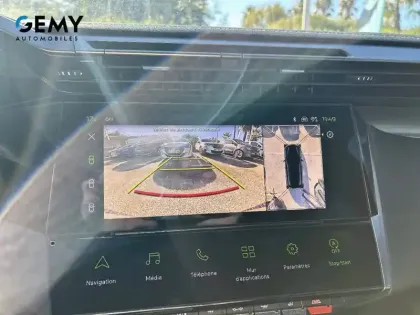 Photo 14 Peugeot 308  PureTech 130ch S&S EAT8