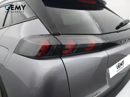 Photo 35 Peugeot 2008  BlueHDi 130 S&S EAT8