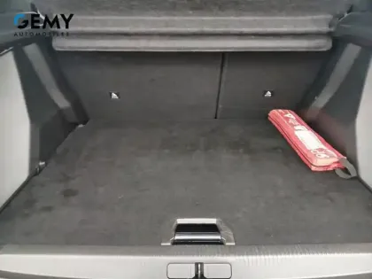 Photo 24 Peugeot 2008  BlueHDi 130 S&S EAT8