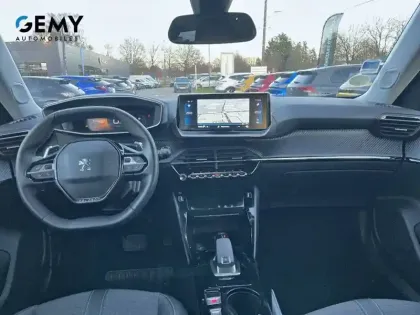 Photo 7 Peugeot 2008  BlueHDi 130 S&S EAT8