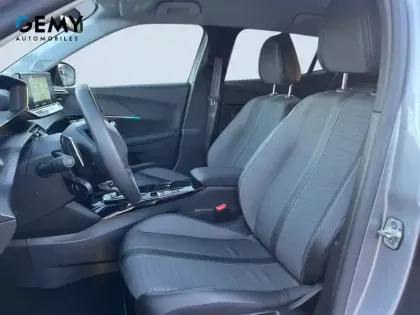 Photo 8 Peugeot 2008  BlueHDi 130 S&S EAT8