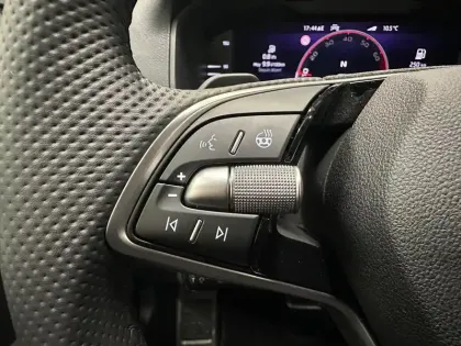 Photo 22 Skoda Karoq  1.5 TSI 150 ch ACT DSG7