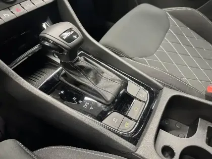 Photo 16 Skoda Karoq  1.5 TSI 150 ch ACT DSG7