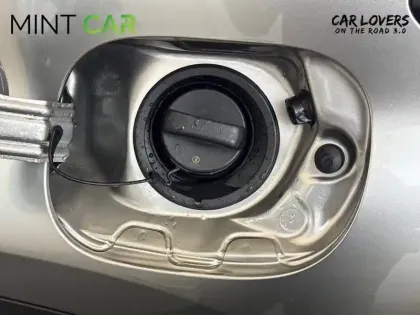 Photo 25 Lexus Nx  300h 4WD