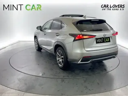 Photo 1 Lexus Nx  300h 4WD
