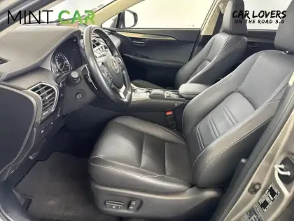 Photo 17 Lexus Nx  300h 4WD