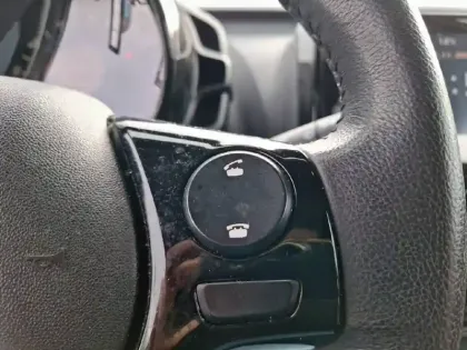 Photo 18 Peugeot 108  VTi 72ch S&S BVM5