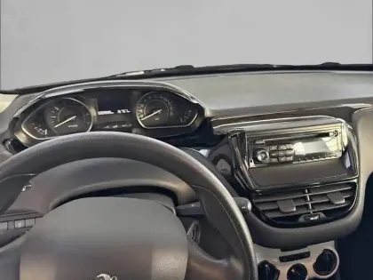 Photo 7 Peugeot 208  PureTech 68ch BVM5