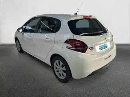 Photo 6 Peugeot 208  PureTech 68ch BVM5