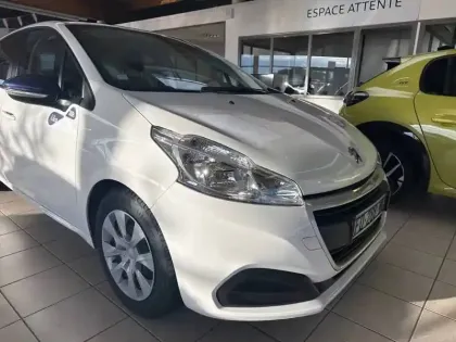 Photo 15 Peugeot 208  PureTech 68ch BVM5