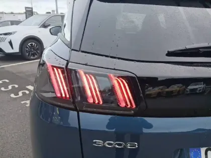 Photo 16 Peugeot 3008  Puretech 130ch S&S EAT8