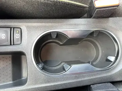 Photo 36 Renault Symbioz  E-Tech full hybrid 145