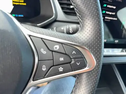 Photo 41 Renault Symbioz  E-Tech full hybrid 145