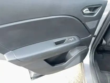 Photo 17 Renault Symbioz  E-Tech full hybrid 145