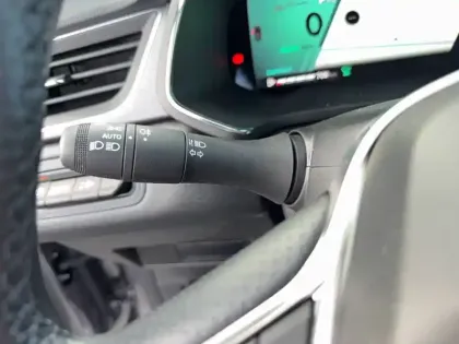 Photo 44 Renault Symbioz  E-Tech full hybrid 145