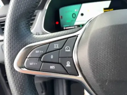 Photo 43 Renault Symbioz  E-Tech full hybrid 145