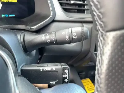 Photo 42 Renault Symbioz  E-Tech full hybrid 145