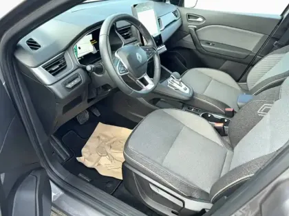 Photo 1 Renault Symbioz  E-Tech full hybrid 145