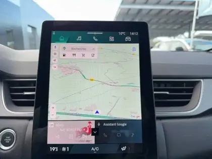 Photo 24 Renault Symbioz  E-Tech full hybrid 145