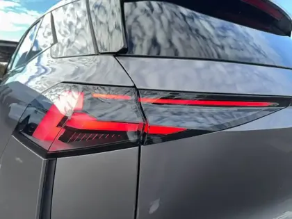 Photo 11 Renault Symbioz  E-Tech full hybrid 145