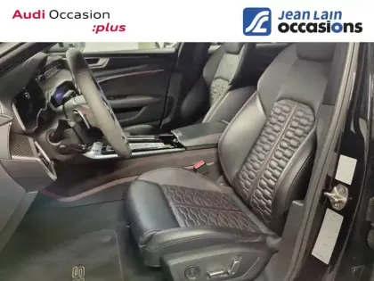 Photo 11 Audi RS6  Avant V8 4.0 TFSI 600 Tiptronic 8 Quattro