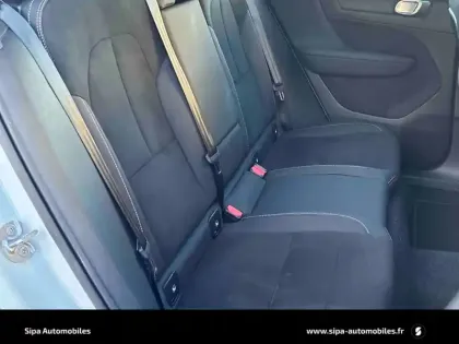 Photo 29 Volvo Xc40  B3 163 ch DCT7