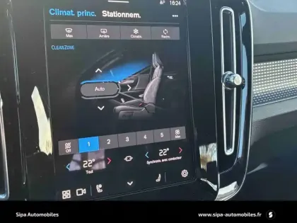 Photo 17 Volvo Xc40  B3 163 ch DCT7