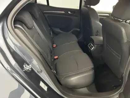 Photo 15 Renault Megane Mégane IV Berline Blue dCi 115 - 21B