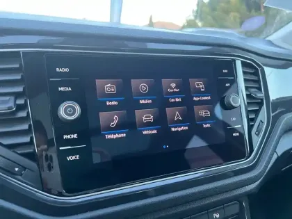 Photo 18 Volkswagen T-roc  1.5 TSI 150 EVO Start/Stop DSG7