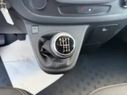 Photo 9 Renault Trafic  CABINE APPROFONDIE L1H1 1000 KG DCI 120