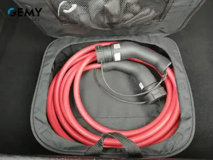 Photo 19 Peugeot 208  Electrique 50 kWh 136ch