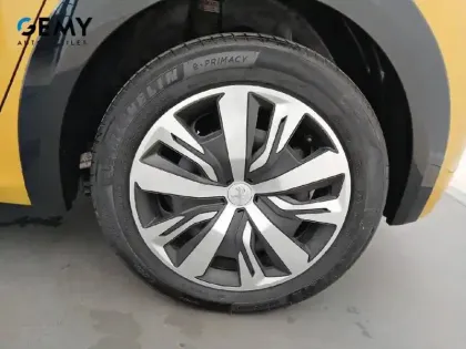 Photo 10 Peugeot 208  Electrique 50 kWh 136ch