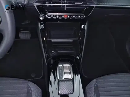 Photo 15 Peugeot 208  Electrique 50 kWh 136ch