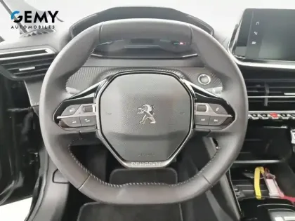 Photo 13 Peugeot 208  Electrique 50 kWh 136ch
