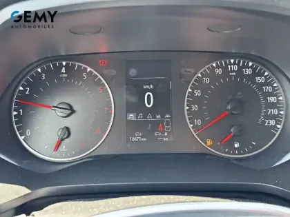 Photo 16 Renault Captur  TCe 90