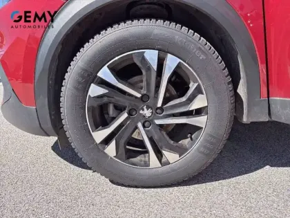 Photo 58 Peugeot 2008  PureTech 130 S&S BVM6