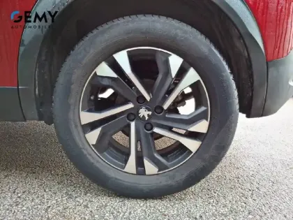 Photo 42 Peugeot 2008  PureTech 130 S&S BVM6