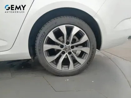 Photo 10 Renault Megane Mégane IV Estate Blue dCi 115