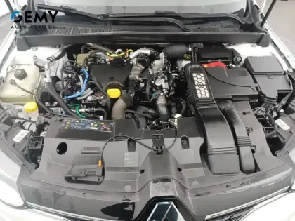 Photo 16 Renault Megane Mégane IV Estate Blue dCi 115