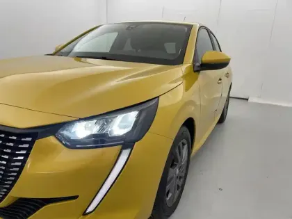 Photo 87 Peugeot 208  PureTech 75 S&S BVM5