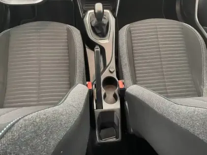 Photo 24 Peugeot 208  PureTech 75 S&S BVM5