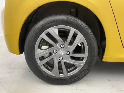 Photo 49 Peugeot 208 Gén. II Ph1 NG Style 5