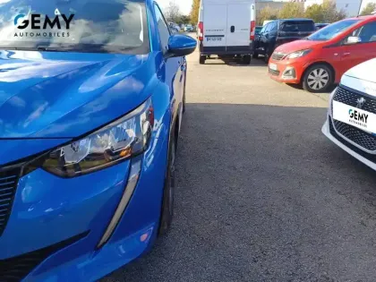 Photo 13 Peugeot 208  Electrique 50 kWh 136ch