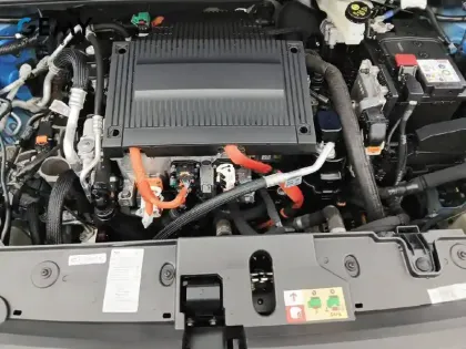 Photo 29 Peugeot 208  Electrique 50 kWh 136ch