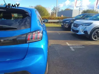 Photo 15 Peugeot 208  Electrique 50 kWh 136ch