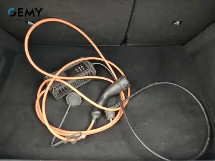 Photo 38 Peugeot 208  Electrique 50 kWh 136ch